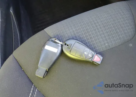 2016 Jeep Cherokee Latitude z USA, uszkodzony, nr VIN 1C4PJLCB7GW307280